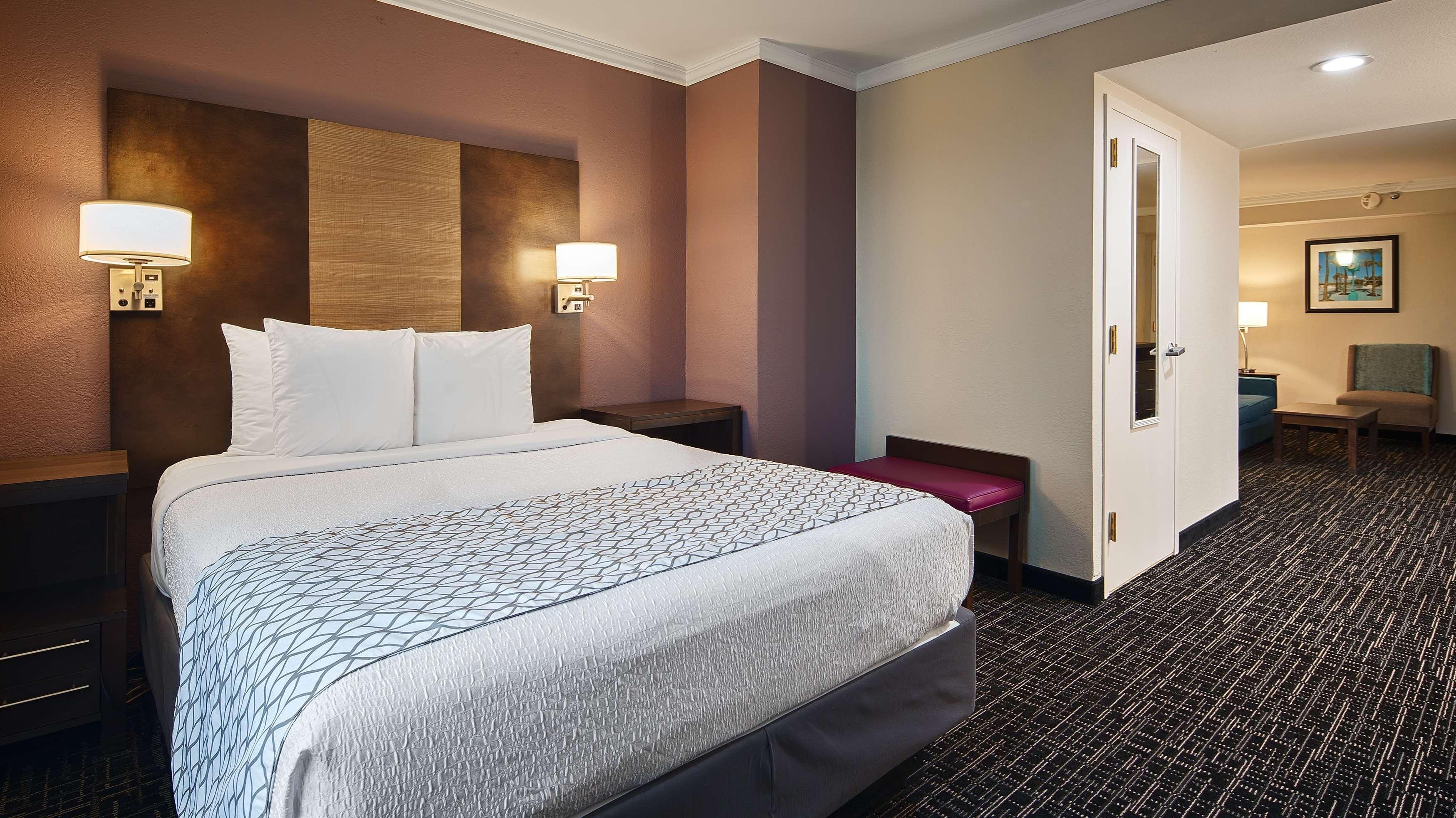 Best Western Fort Myers Inn And Suites Экстерьер фото