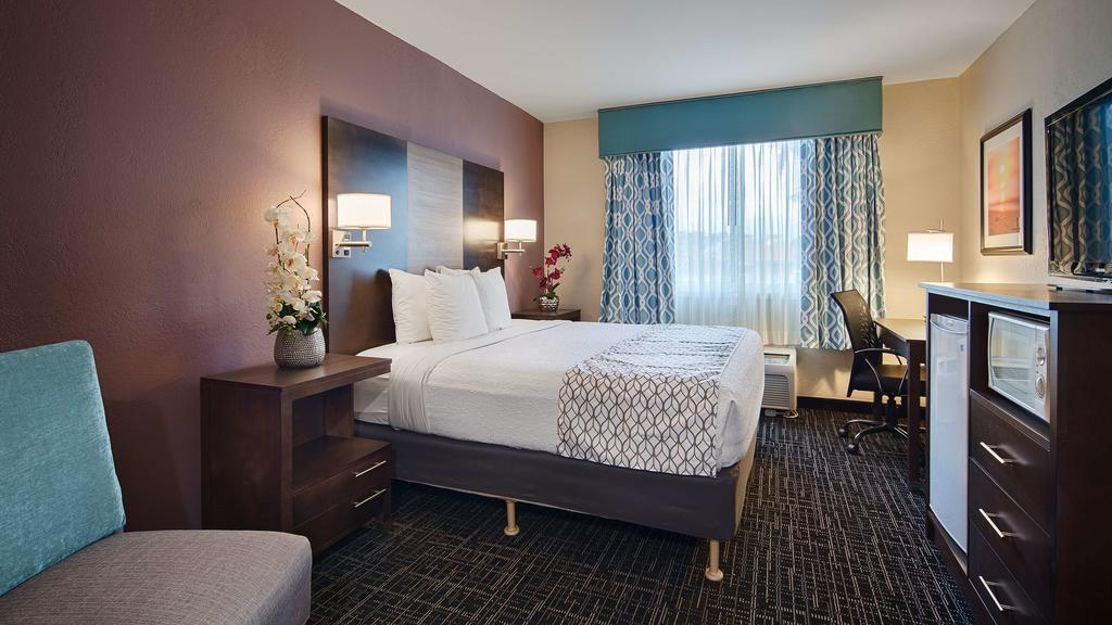 Best Western Fort Myers Inn And Suites Экстерьер фото